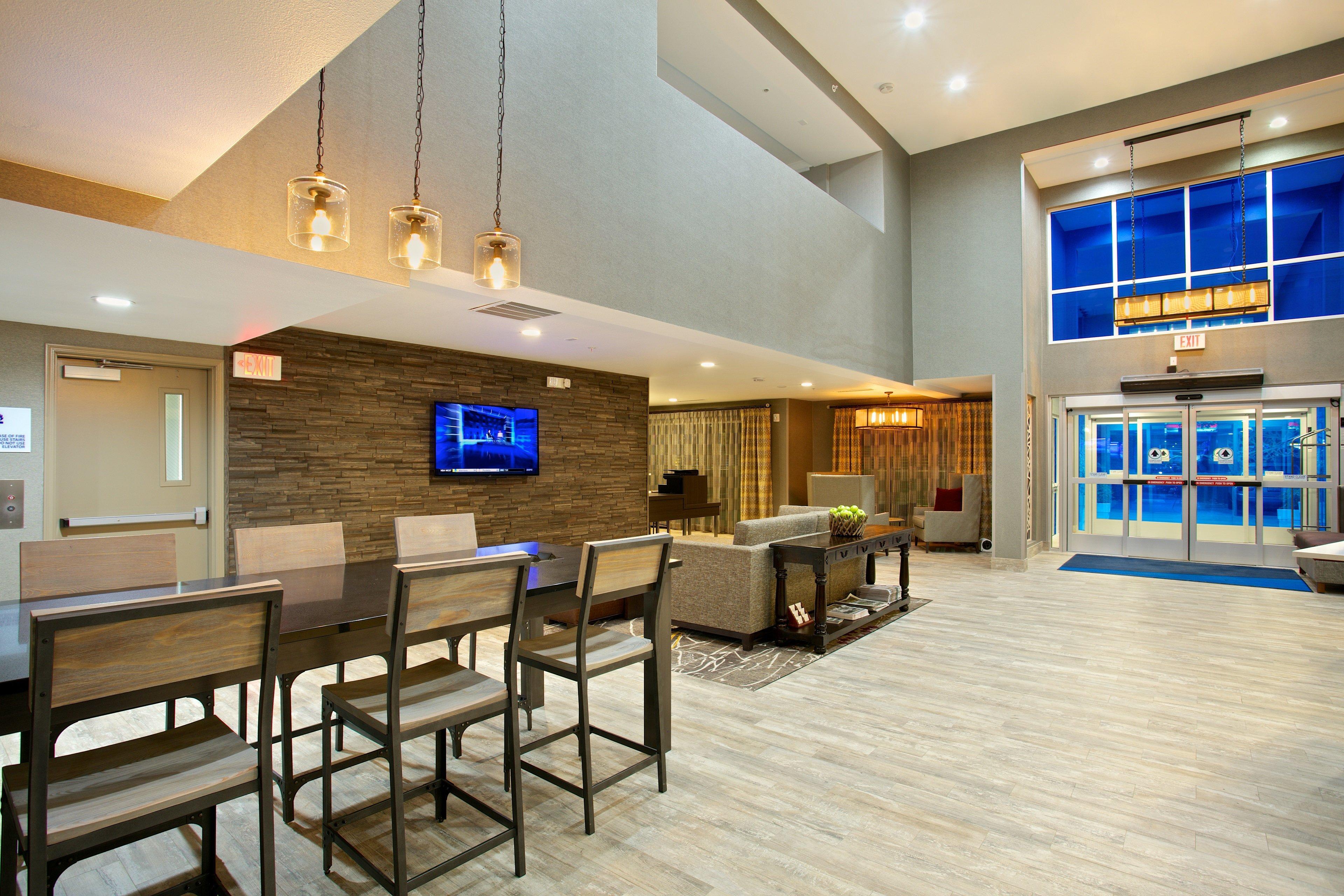 Holiday Inn Express Hotel & Suites - Paso Robles By Ihg Εξωτερικό φωτογραφία