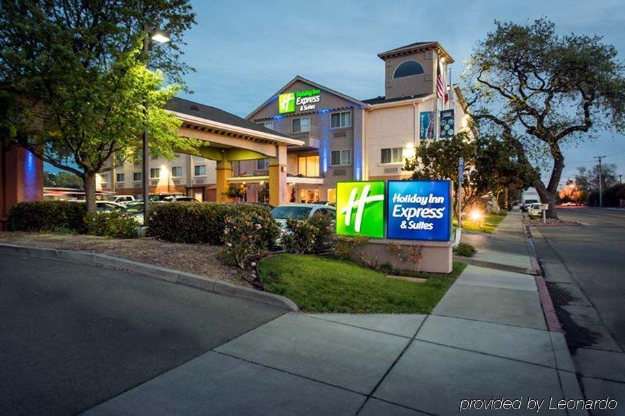 Holiday Inn Express Hotel & Suites - Paso Robles By Ihg Εξωτερικό φωτογραφία