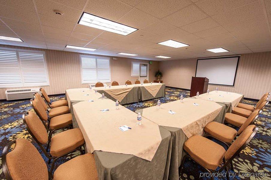 Holiday Inn Express Hotel & Suites - Paso Robles By Ihg Εξωτερικό φωτογραφία